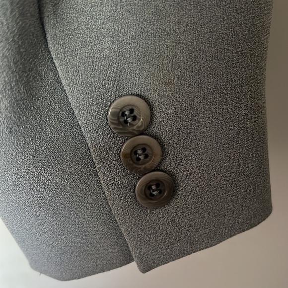 Liz Claiborne grey jacket - Picture 8 of 9